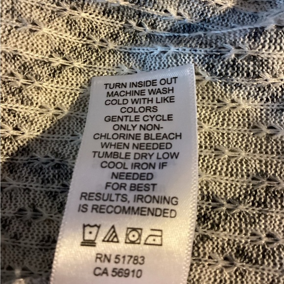 Maurice’s Gray and White Duster - Picture 6 of 6